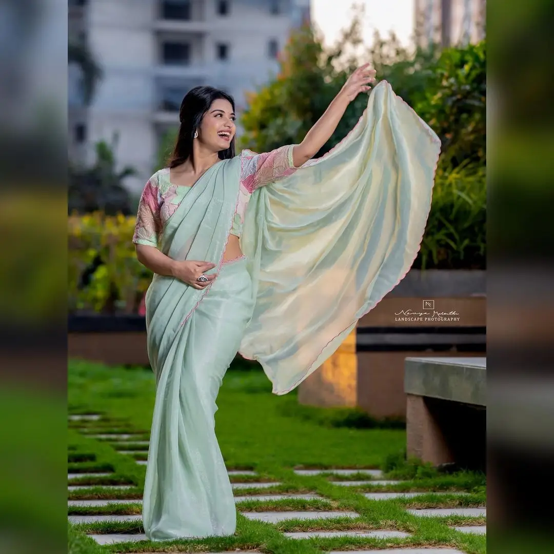 ETV Actress Priyanka Jain Wearing Light Green Saree Blouse